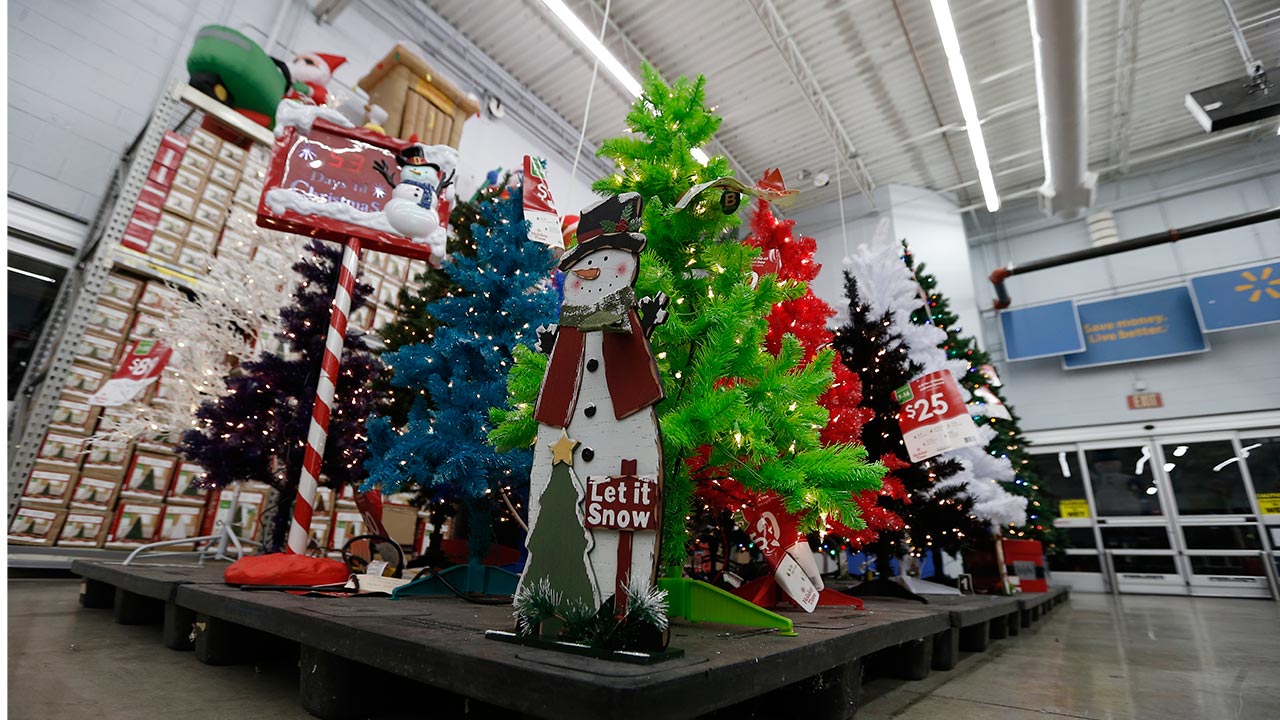 christmas decor 2024 walmart Santa Claus coming to Walmart ABC13 Houston