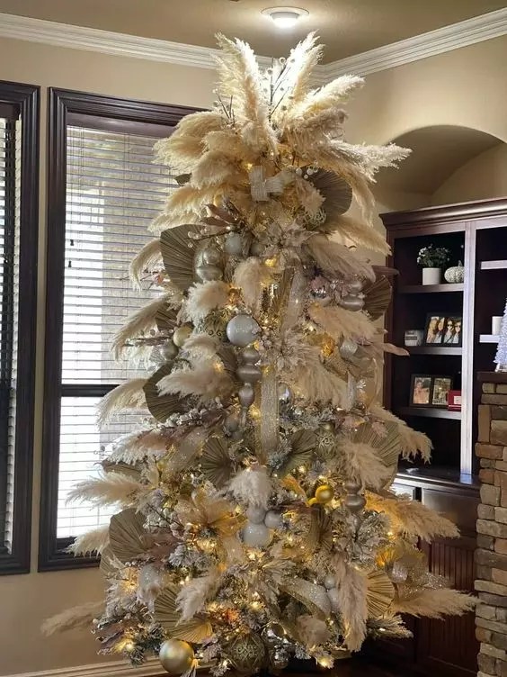 pampas grass christmas tree decor 26 Trendy Pampas Grass Christmas Decor Ideas Shelterness