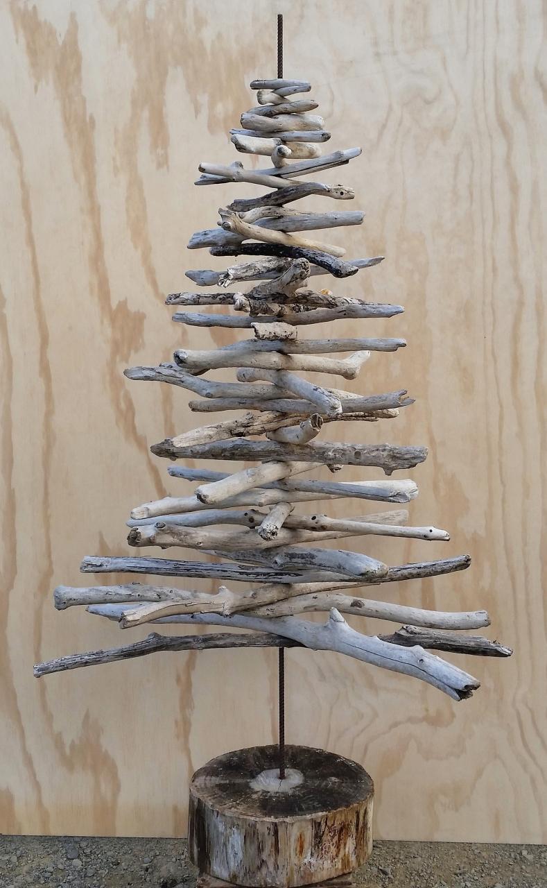 wood trees christmas decor Diy Project Driftwood Christmas Tree · How To Make A Christmas Tree