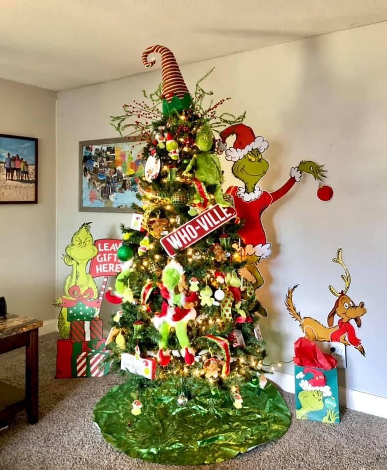 grinch christmas decor sale Grinch Christmas Tree Grinch christmas tree, Christmas tree