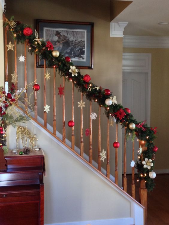 christmas decorations for outside railings 24 Tiny House Christmas Decor Ideas You May Steal DigsDigs