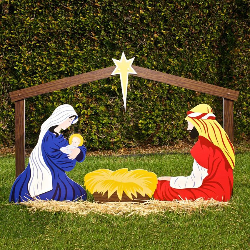 christmas decorations outdoor jesus 10 Beautiful Religious Christmas Decoration Ideas LoveToKnow