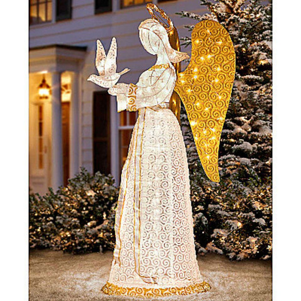 outdoor angel christmas decor Lighted Angel yard decor for Christmas. Outdoor angel decorations