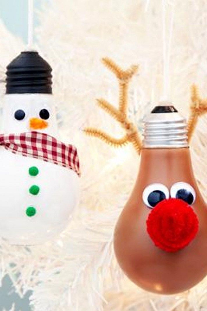 christmas bulb decoration ideas light Five Moments To Remember From Christmas Light Bulb Decorations