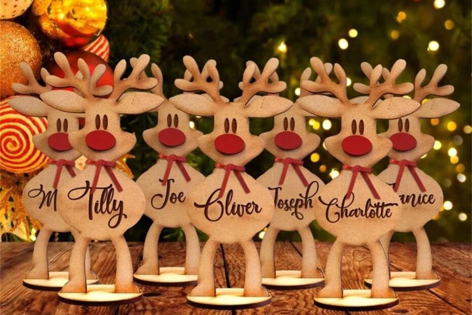 christmas decoration colours 2024 2024 Holiday Decor Trends Personalised Freestanding Deer Family