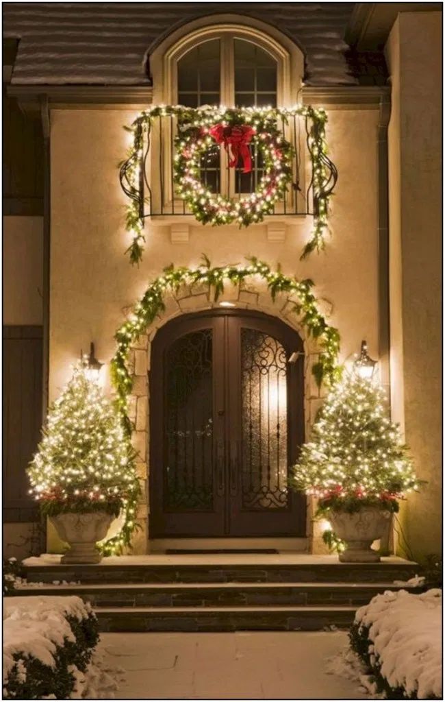 christmas decorations outdoor stairs 135 festive christmas staircase decor ideas page 24