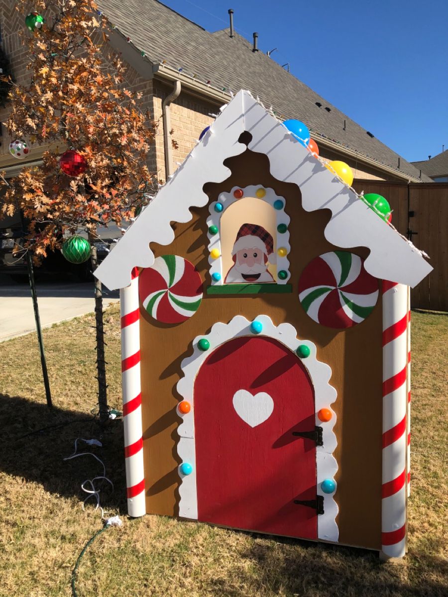 christmas outdoor decorations gingerbread house Outdoor Gingerbread House Christmas yard art, Gingerbread christmas