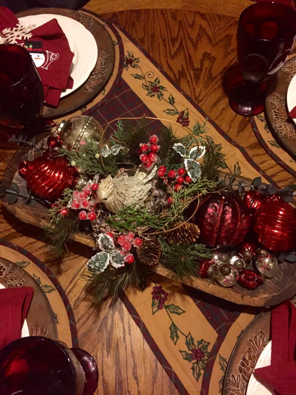 dough bowl christmas decor ideas Christmas Table; dough bowl Christmas centerpieces, Christmas