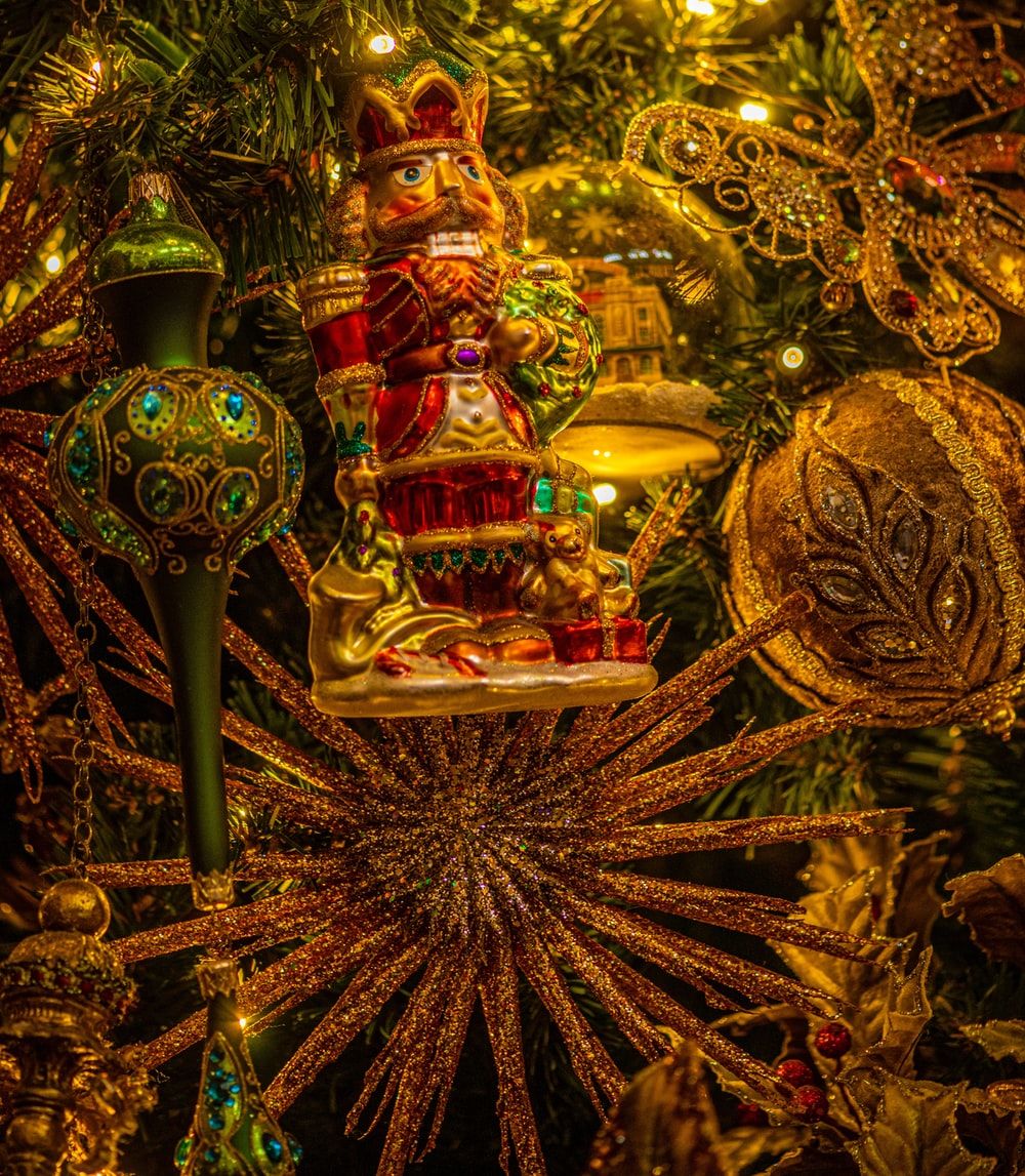 christmas decor green and gold Gold And Green Christmas Decor Pictures, Photos, and Images for