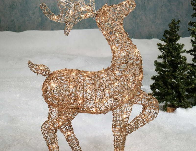 christmas deer outdoor decor OutdoorLightedChristmasDecorationIdeasWithAnimalDeer Reindeer