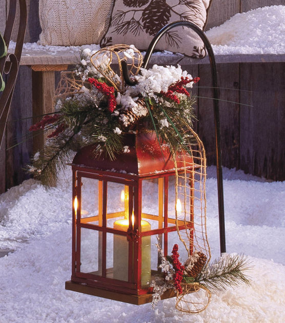 christmas decorations for outdoor lanterns 65 Amazing Christmas Lanterns For Indoors And Outdoors DigsDigs