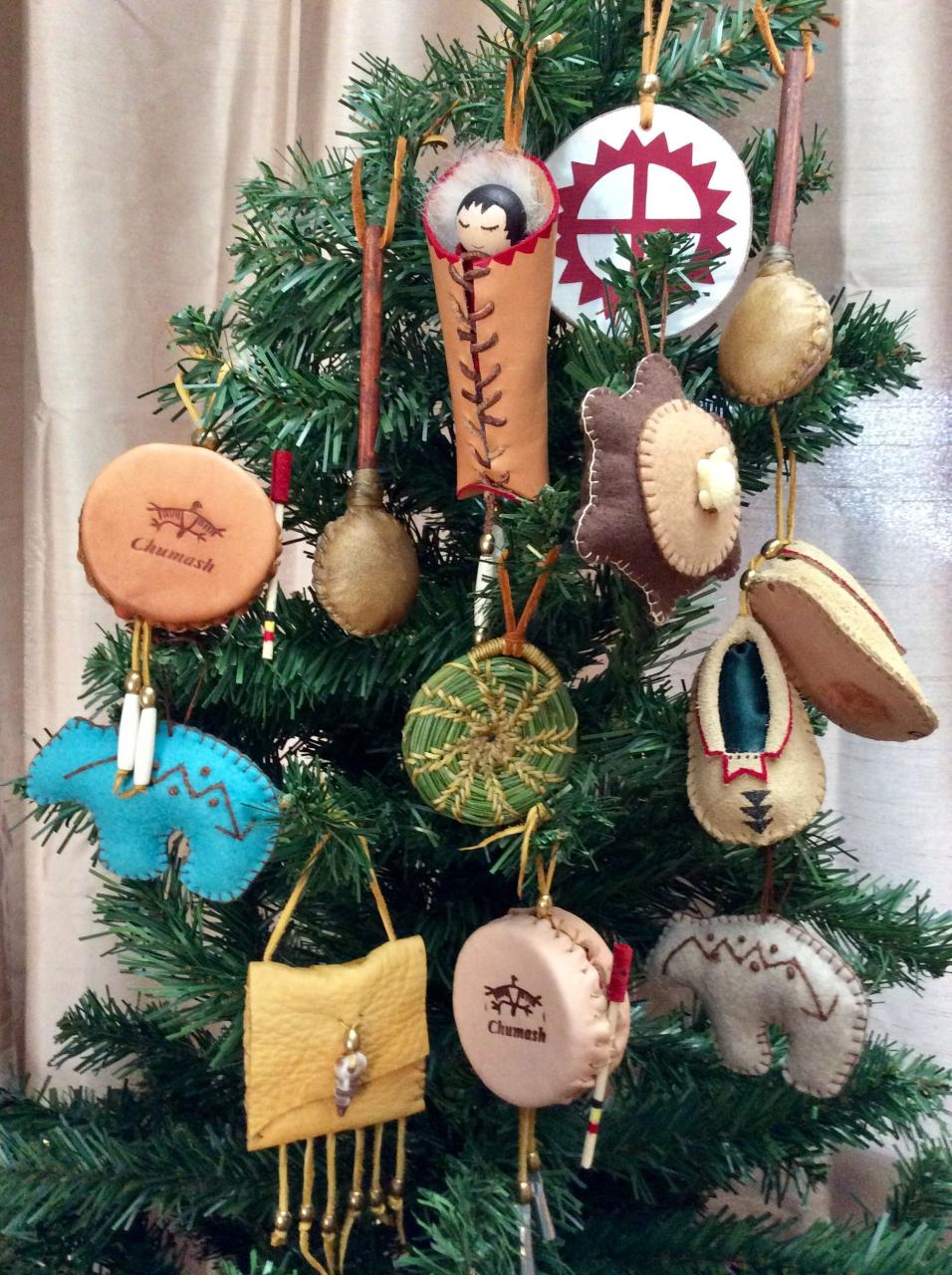 christmas decor ideas indigenous materials Native Christmas ornaments hand made By Pita Romero Macias