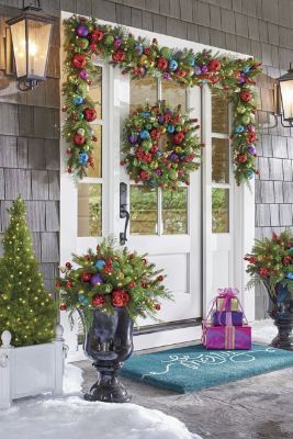 porch decor ideas for christmas Christmas Porch Decorations 15 Holly Jolly Looks Grandin Road Blog