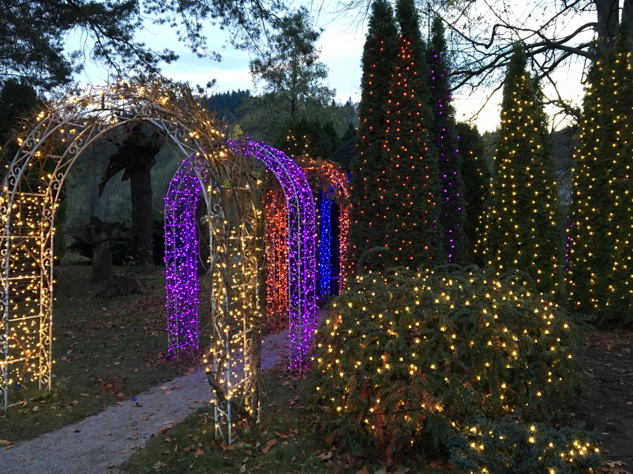 christmas decorations outdoor arch Pin by Time4Tales Travel on Christmas decoration gardens and outdoor