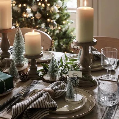 how to decor christmas table 5 Ideas for Christmas Table Decor & Settings, decoration table