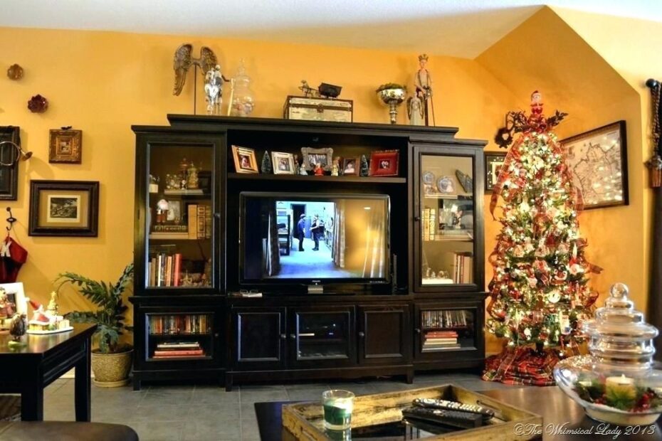 christmas decorating ideas for entertainment center 10+ Entertainment Center Christmas Decor