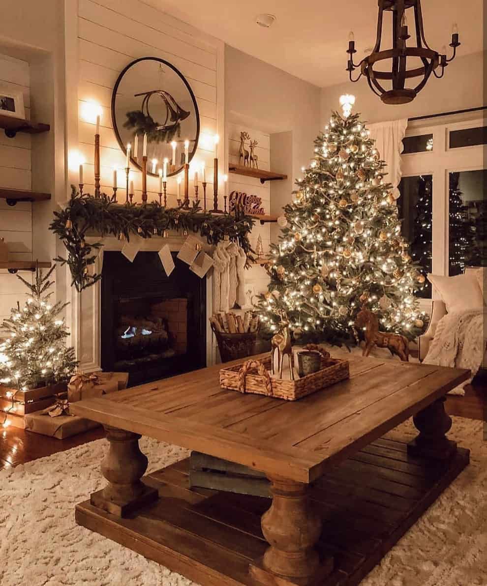 farmhouse christmas fireplace decor 18 Stunning Ideas For A Very Merry Rustic Farmhouse Christmas