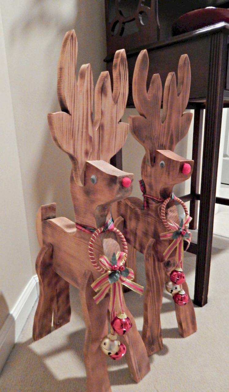 wooden christmas decor ideas Awesome 25 DIY Christmas Crafts Wooden Ideas https