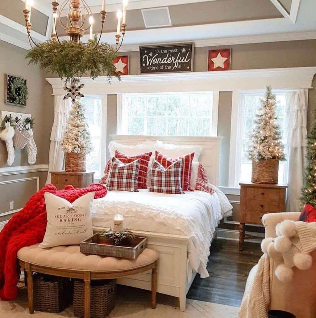 bedroom decor for christmas 30+ Christmas Decorating Ideas For Bedroom