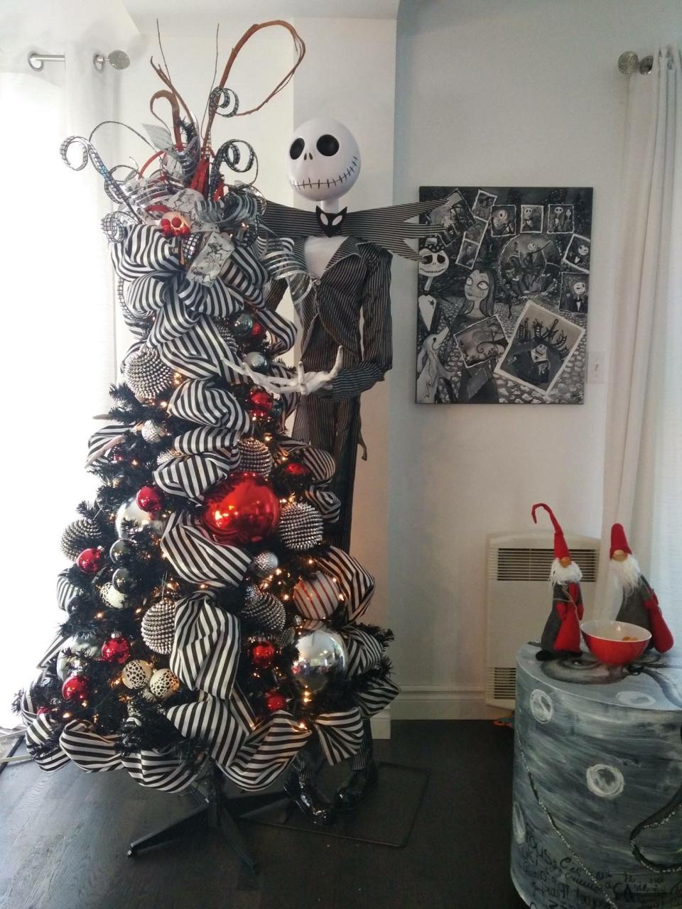 nightmare before christmas decor ideas Pin by Jaimee on Nightmare Before Christmas DIY Nightmare before