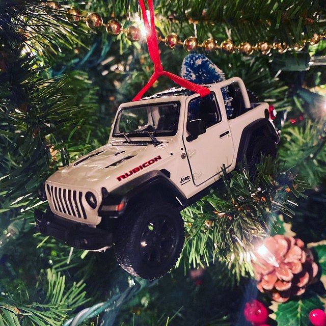 christmas decor for jeep wrangler White Jeep Wrangler JL Ornament with Christmas Tree Etsy White jeep