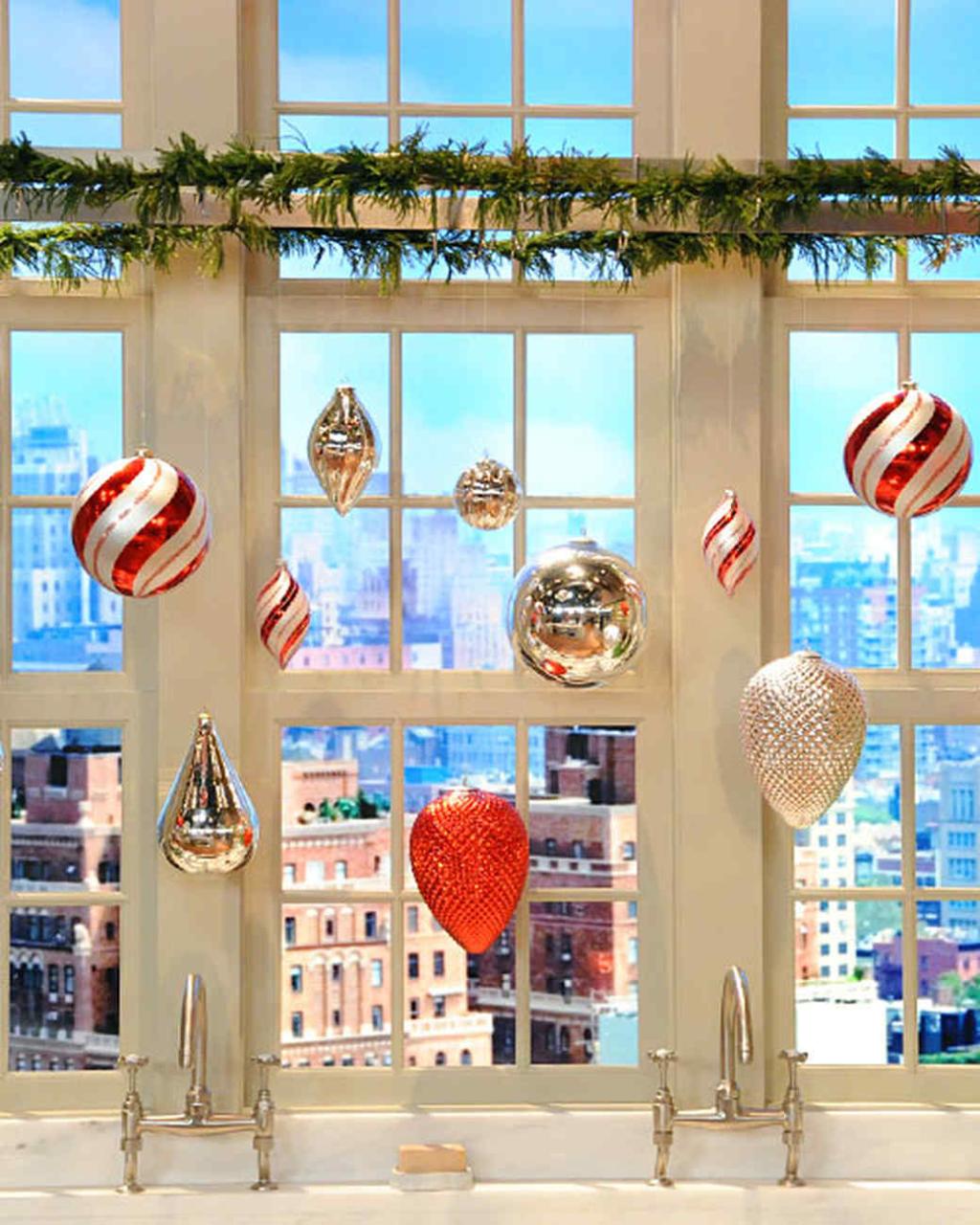 christmas decorating ideas martha stewart Holiday Set Decorations Martha Stewart