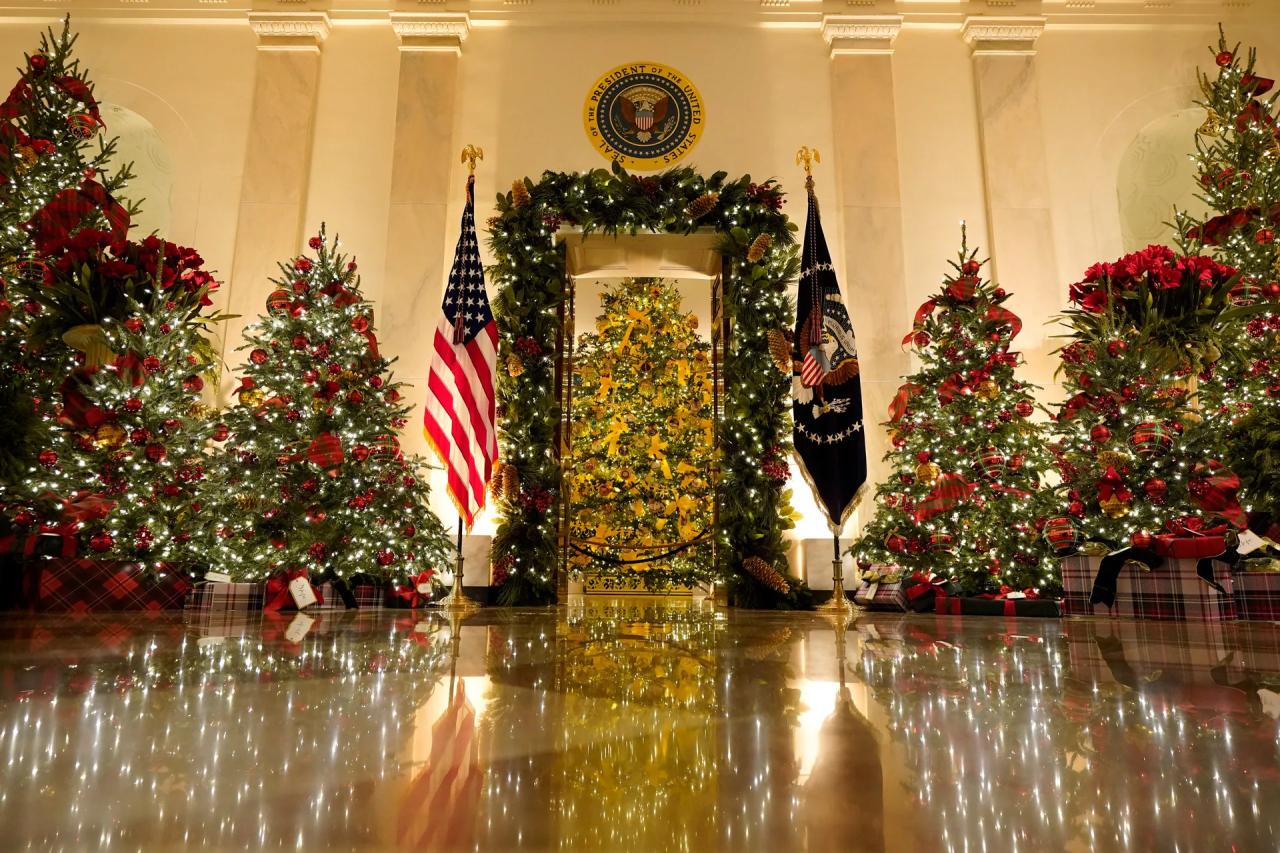 white house christmas decor 2024 Trump teases 2024 run at White House Christmas party NZ Herald