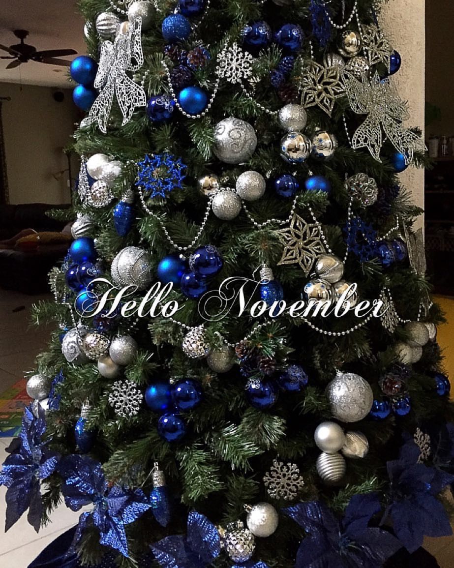 christmas tree decor blue and silver Blue and Silver Christmas decorations Silver christmas decorations