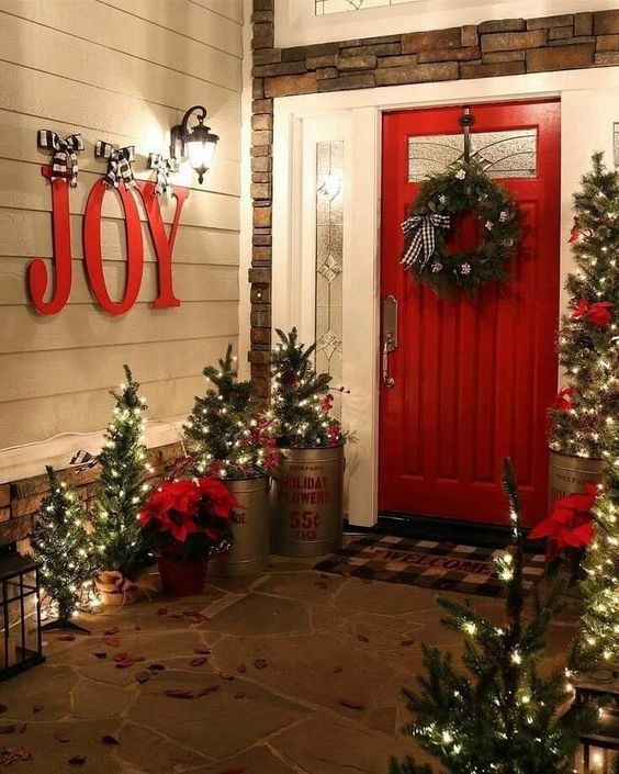 outdoor christmas decorations ideas porch Christmas Front Porch Decorating Ideas Outdoor christmas decorations