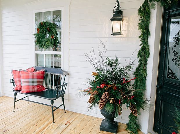 joanna gaines farmhouse christmas decor Get Christmas decorating ideas form Chip & Joanna Gaines of HGTV's