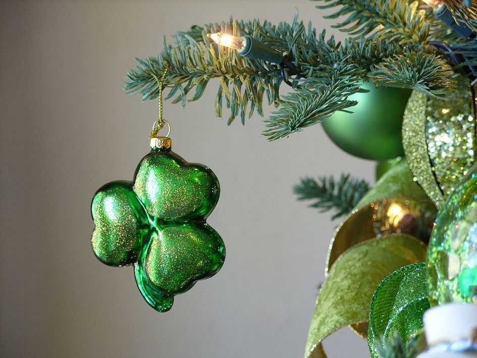 christmas decorations outdoor ireland Christmas Traditions In Ireland That Will Surprise You Irish