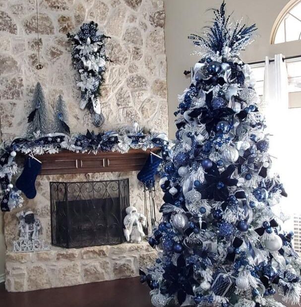 blue silver christmas decor Blue and Silver Christmas Decorations