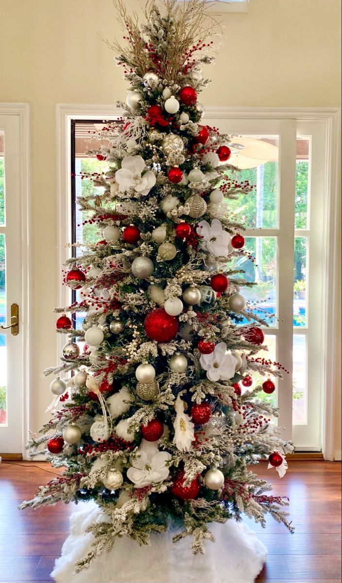 christmas decor ideas no tree Christmas Tree decorating ideas (no ribbon) Floral christmas tree