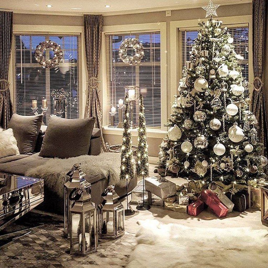 luxury home christmas decor 31 Stunning Luxury Christmas Home Decoration Ideas As the festive