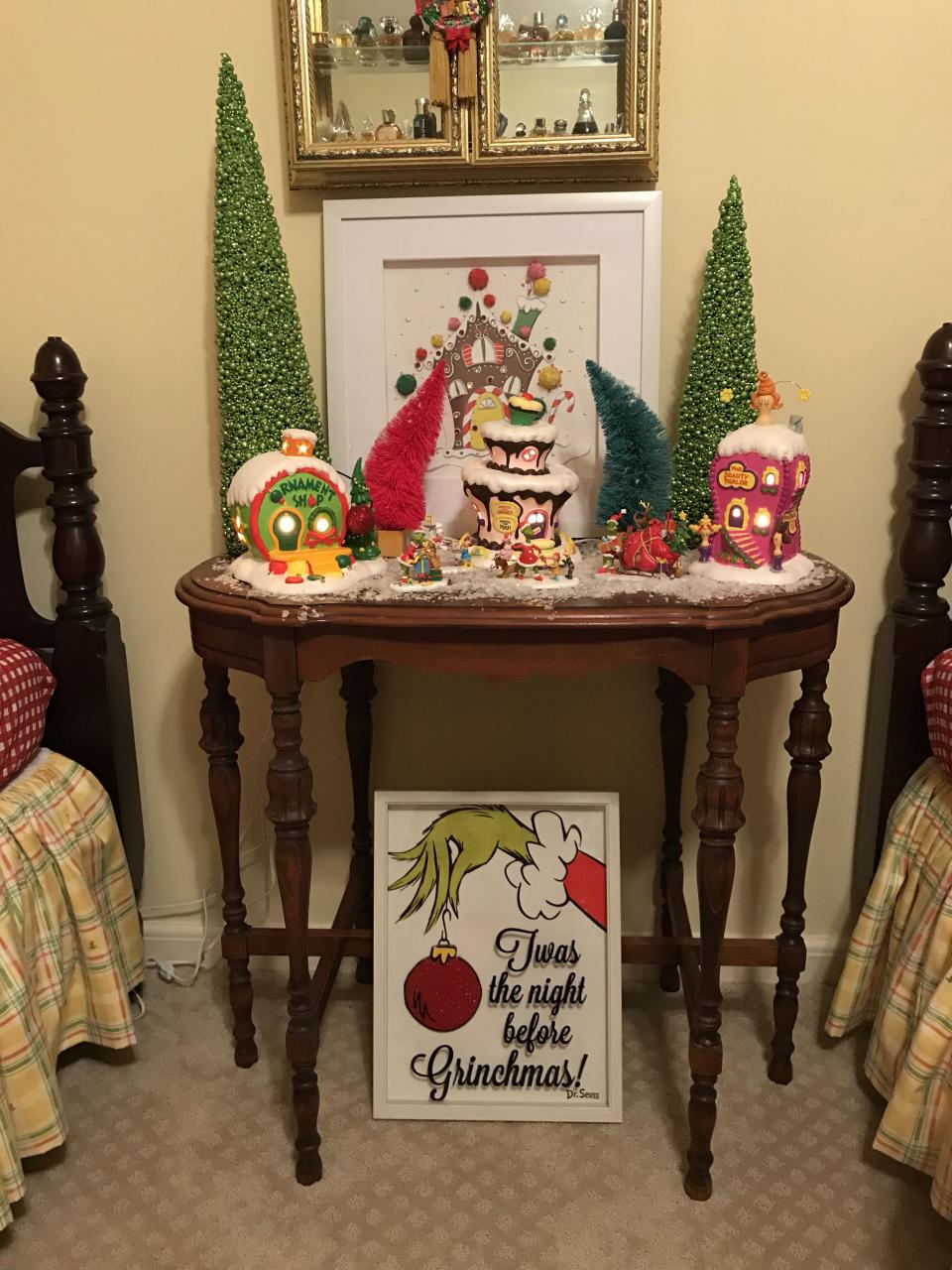 grinch christmas home decor Pin by Wendy Buchanan on Grinch Christmas Christmas decor diy, Grinch