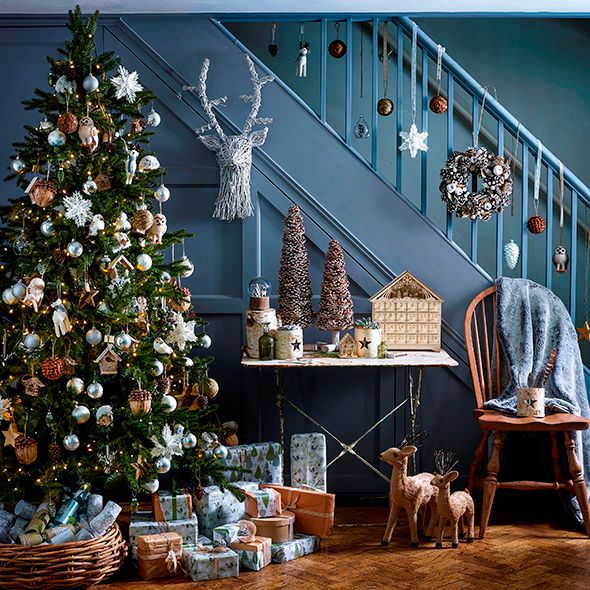 christmas decor ideas uk Christmas decorating ideas and inspiration Christmas decorations uk