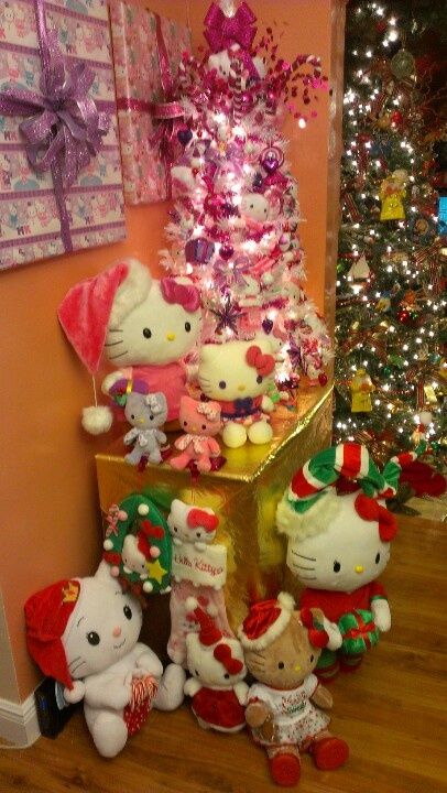 hello kitty christmas decorations outdoor Hello Kitty Christmas Decorations Hello kitty Christmas tree and