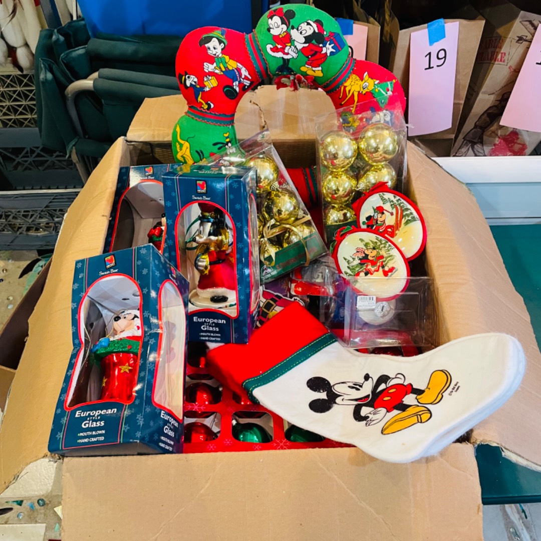 disney christmas decor sale Lot 21 Disney themed Christmas decor SLOCAL Estate Auctions Network