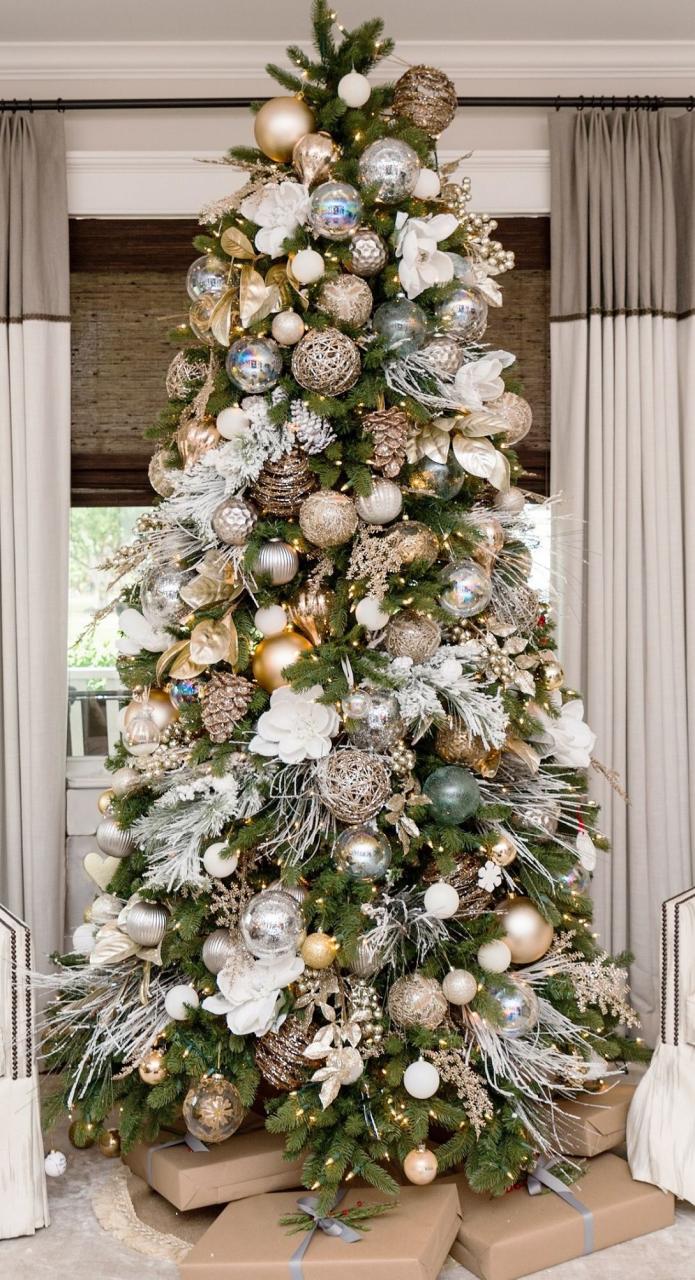 gold decor for christmas tree Making Spirits Bright 3 Holiday Entertaining Essentials Marie