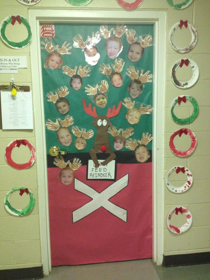 christmas decoration ideas for early years preschool christmas Preschool christmas door decoration Teacher