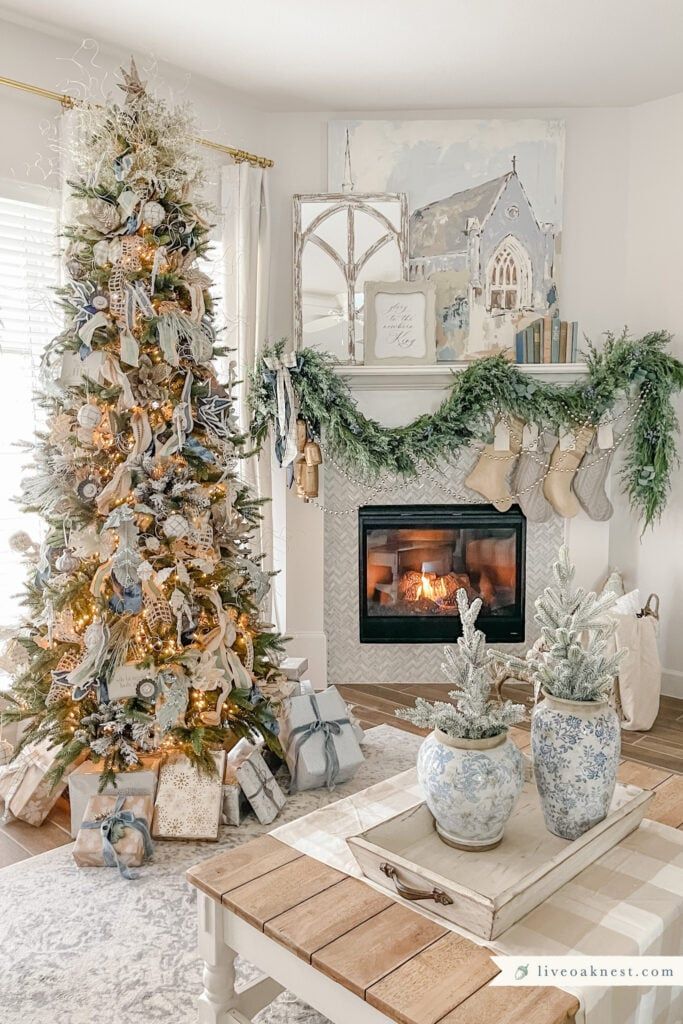 christmas decor ideas blue and white Stunning Blue and White Christmas Decor Ideas Cottage christmas