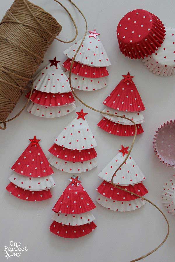 christmas decorations you can make yourself 35+ Creative DIY Christmas Decorations You Can Make In Under An Hour