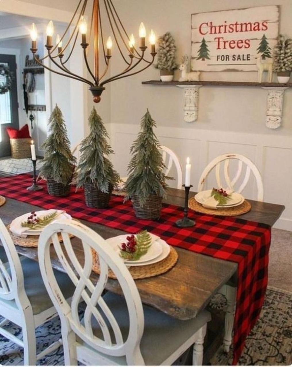 christmas decor kitchen table 42 Amazing Christmas Decor For Kitchen Table PIMPHOMEE