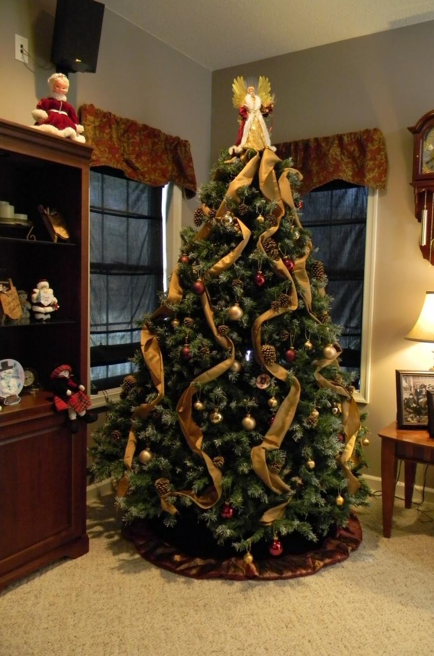 christmas tree decor ideas simple 30 Awesome Christmas Tree Decorating Ideas