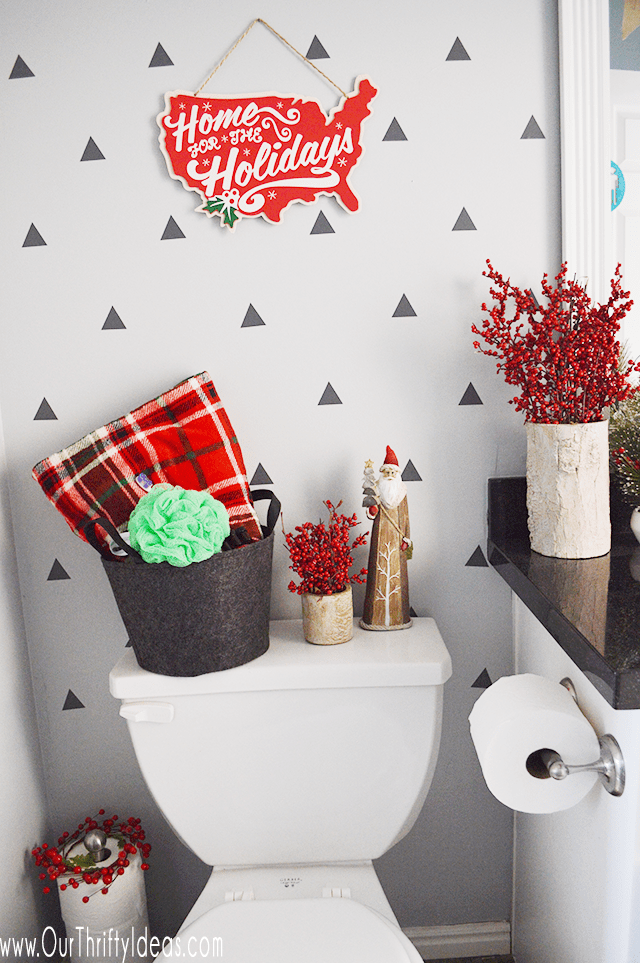 christmas bathroom decor sale bathroomchristmasdecor Our Thrifty Ideas