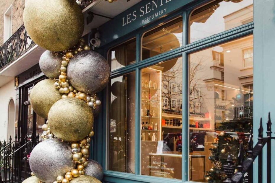 best christmas decor in london Where to find the best Christmas decorations in London — Bronwyn Townsend