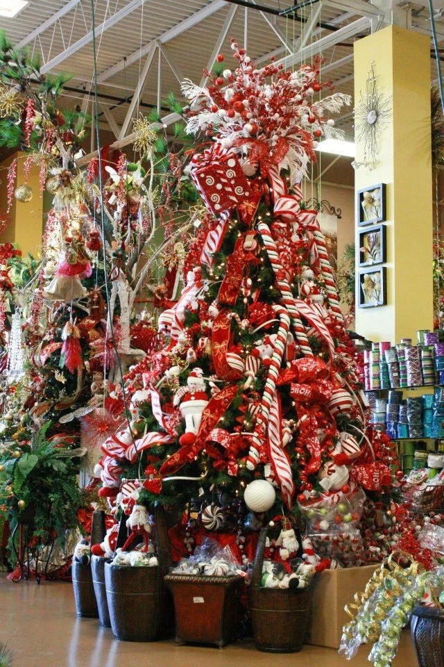 candy decor for christmas tree 46 Famous Candy Christmas Tree Decorations Ideas Decoration Love