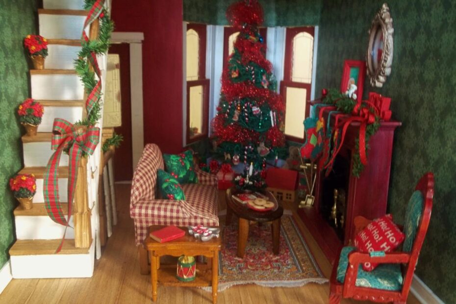 doll house christmas decor Ch+fo+blog+(47).JPG (1600×1188) Christmas room decor, Doll house