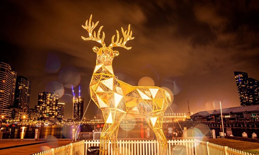 christmas outdoor decorations melbourne Where to See Melbourne Christmas Lights & Decorations TOT HOT OR NOT