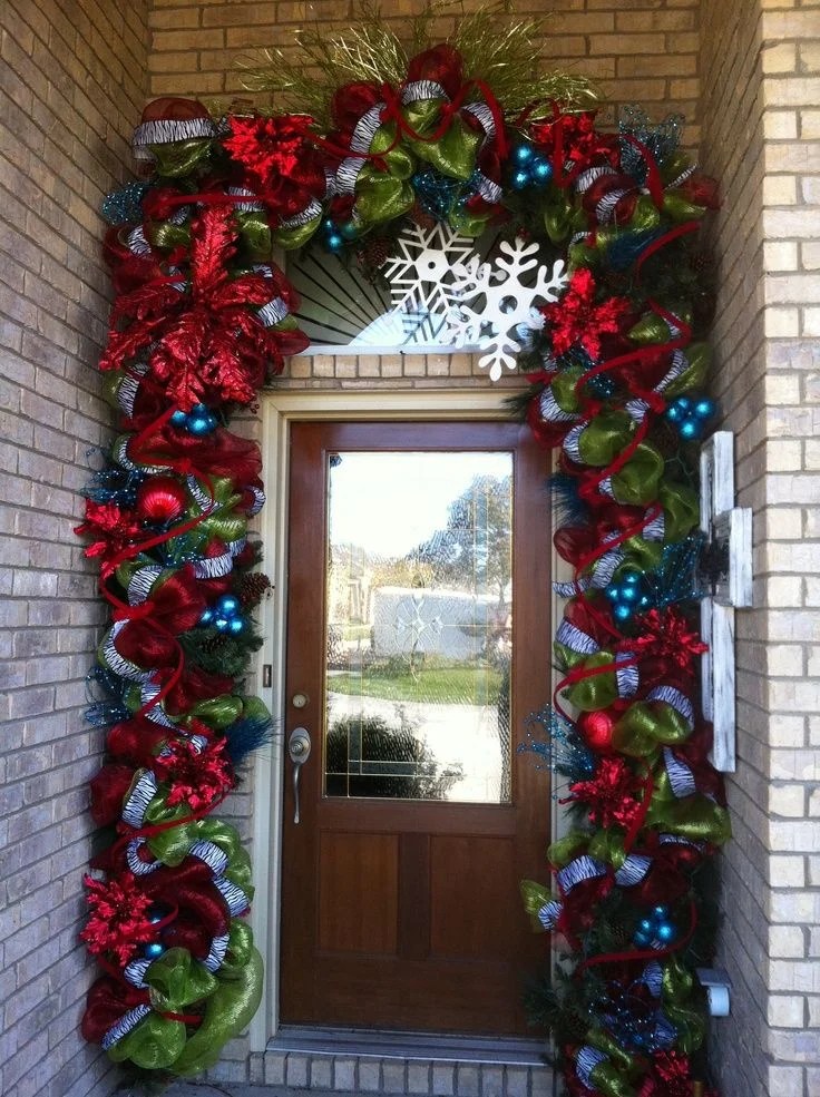 christmas indoor doorway decorations 40 Fantastic Christmas Door Decorating Ideas Interior Vogue